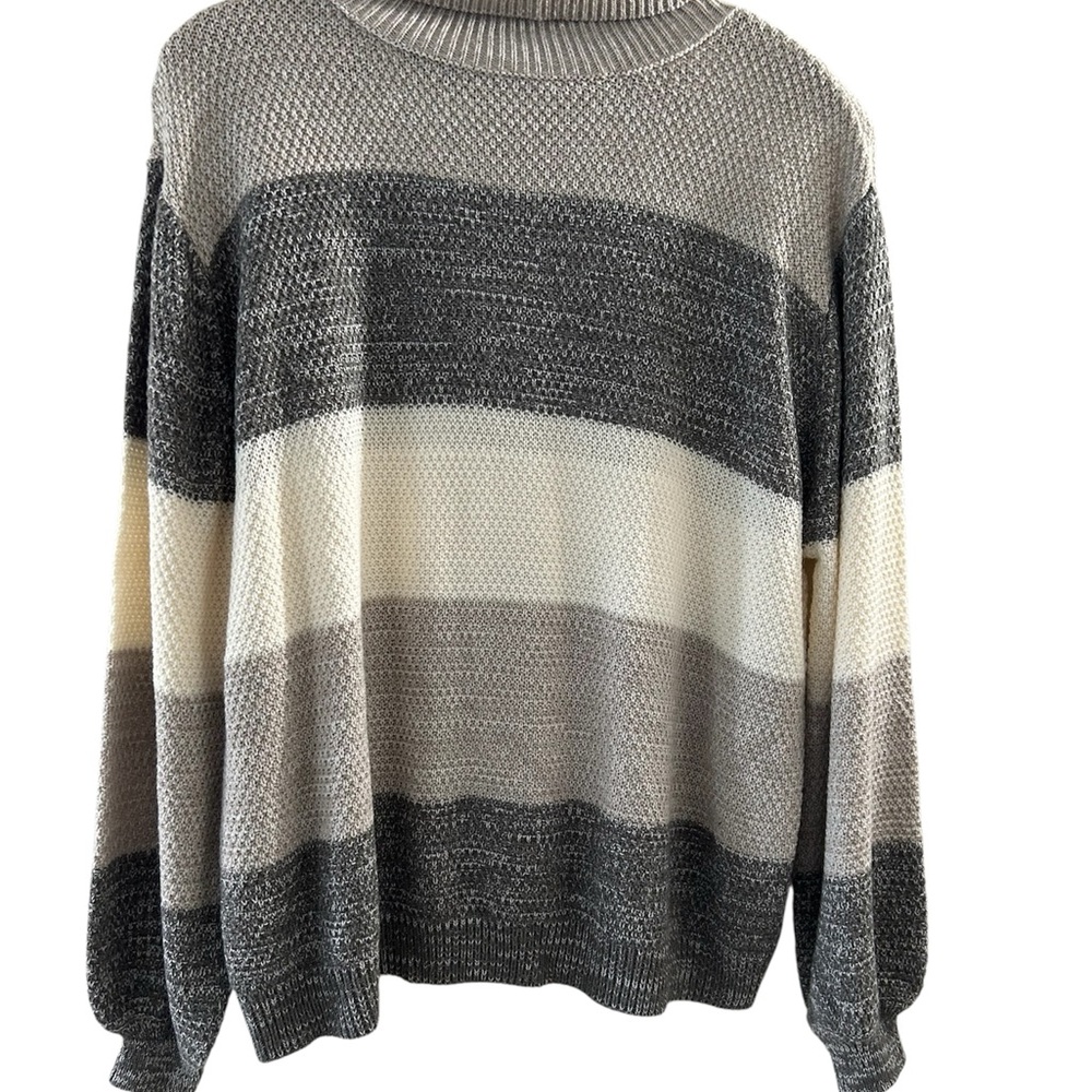 Zenana Outfitters Gray and Cream Striped Sweater